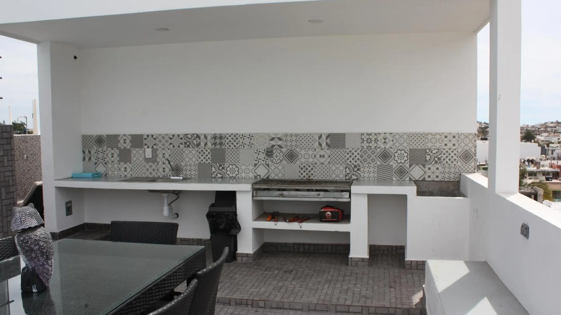 2Br/2Ba Condo 1 Block To Ocean! - Unit 3 Mazatlán Messico